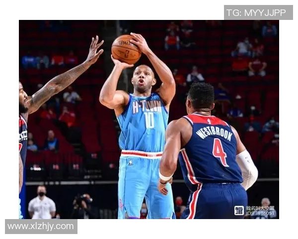 火箭队季后赛表现不佳，球迷呼吁改变战术？